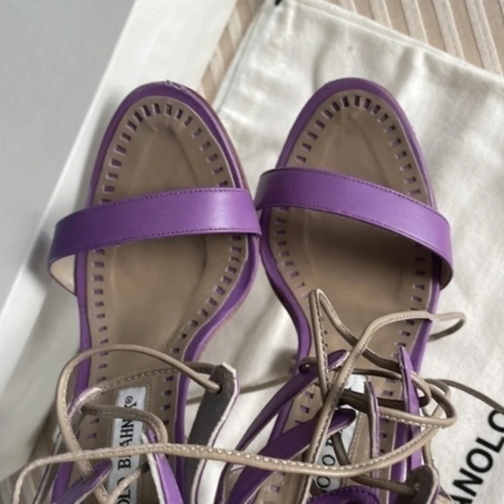 Manolo Blahnik manolo blahnik
